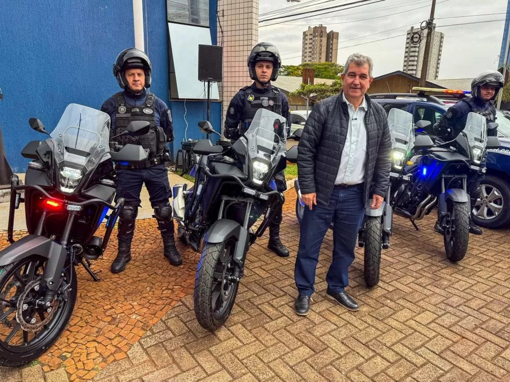 Deputado Bazana entrega novas motocicletas para reforçar a segurança pública de Arapongas
